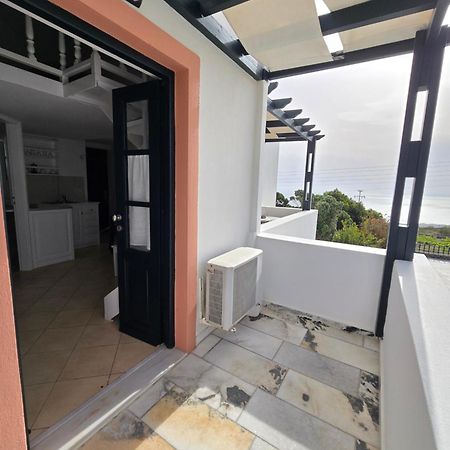 Anthonas Apartments Imerovigli  Bagian luar foto